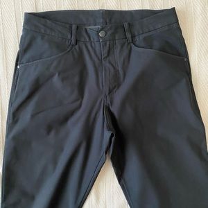 Lululemon 32x32 ABC Slim